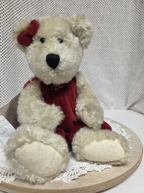 Vintage (Roxanne K ) Boyds Bears Plush Bear with Red Outfit and Bow
